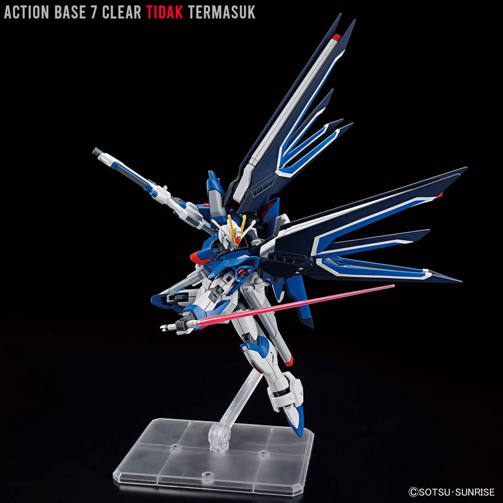 HG Rising Freedom Gundam